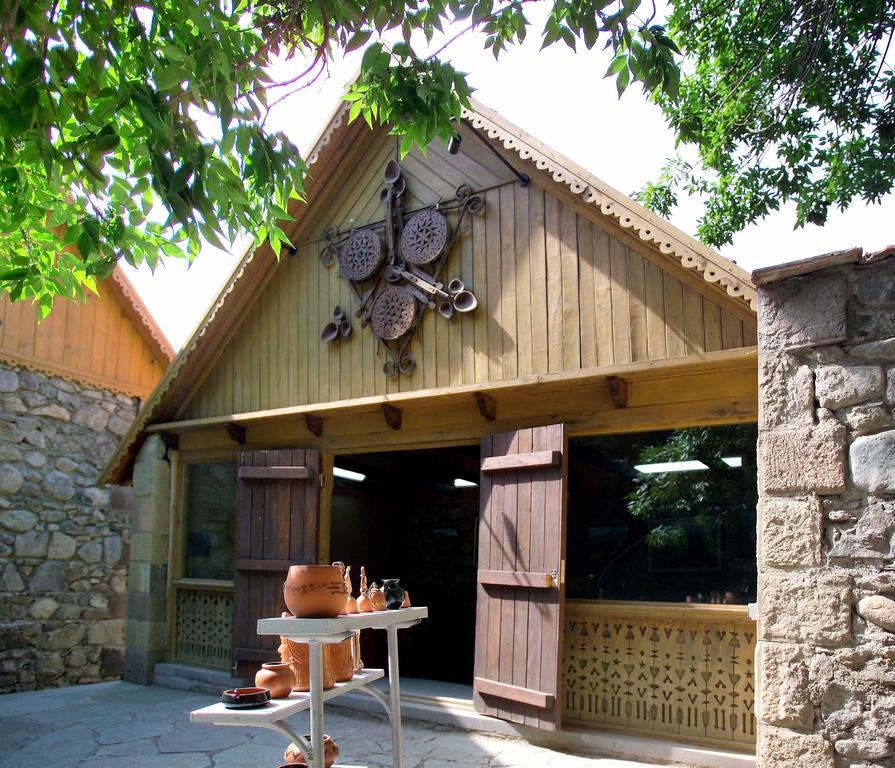ホテル Tufenkian Old Dilijan Complex エクステリア 写真